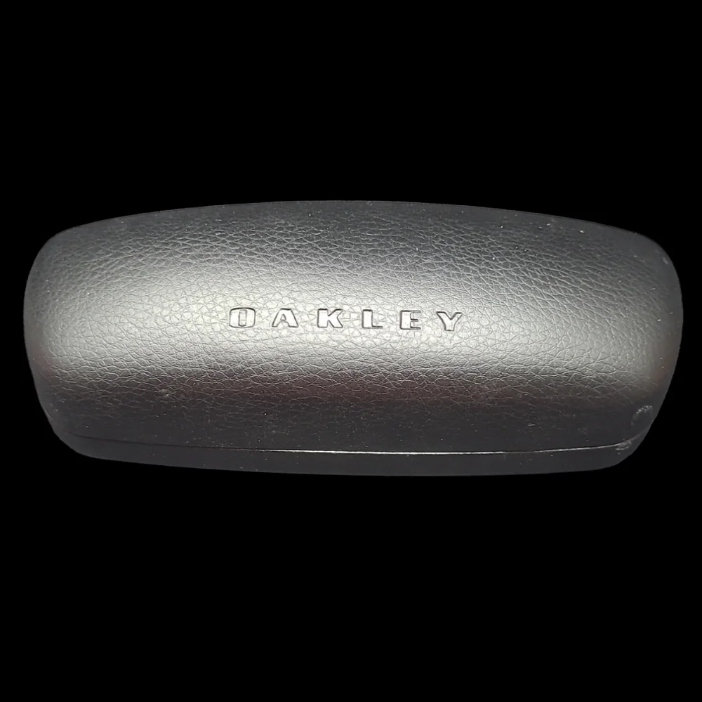 OAKLEY BLACK GLASSES/SUNGLASSES HARDSHELL CASE - CASE ONLY